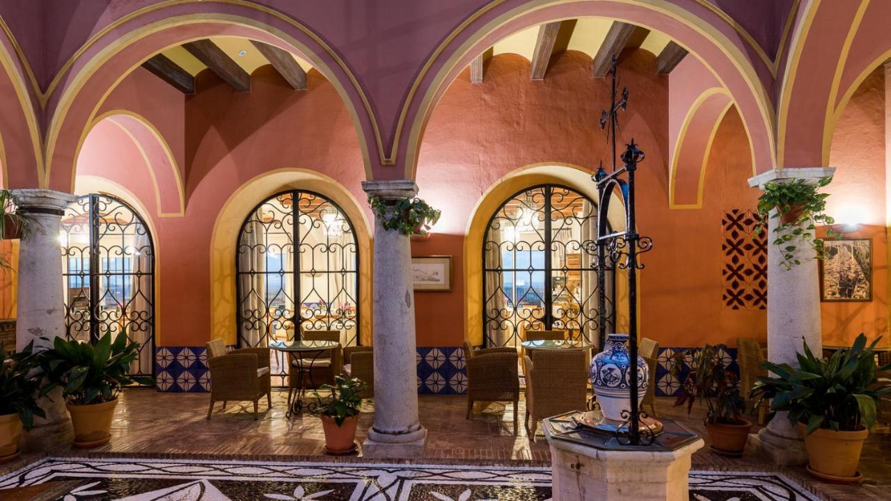 Parador De Аркос-де-ла-Фронтера Екстер'єр фото